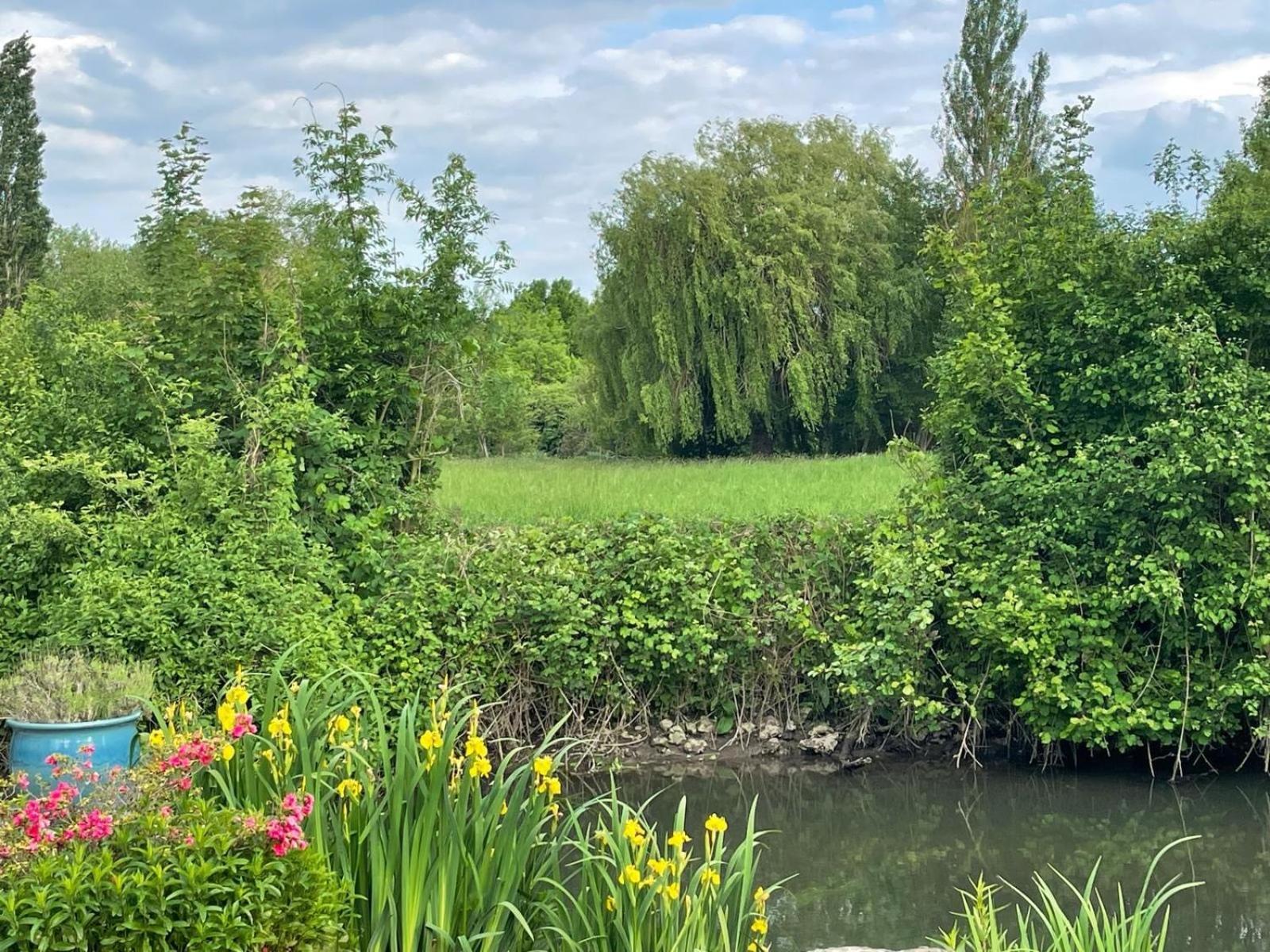 Cote Riviere Ezy-sur-Eure Exterior foto